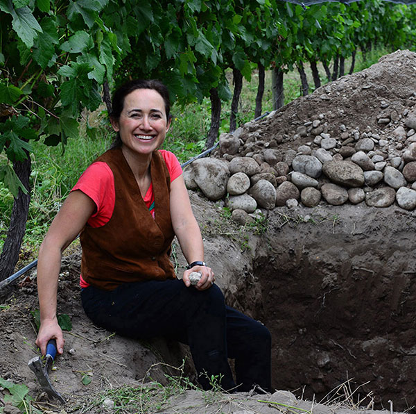 laura catena en calicata